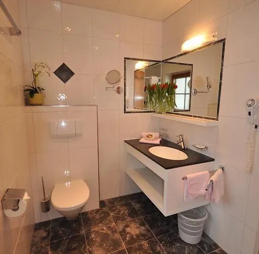 Activ Wellness - Schermerhof アパートホテル 3*